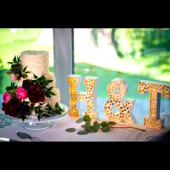 Meet your Posher, Helen - Picture 1 of 1